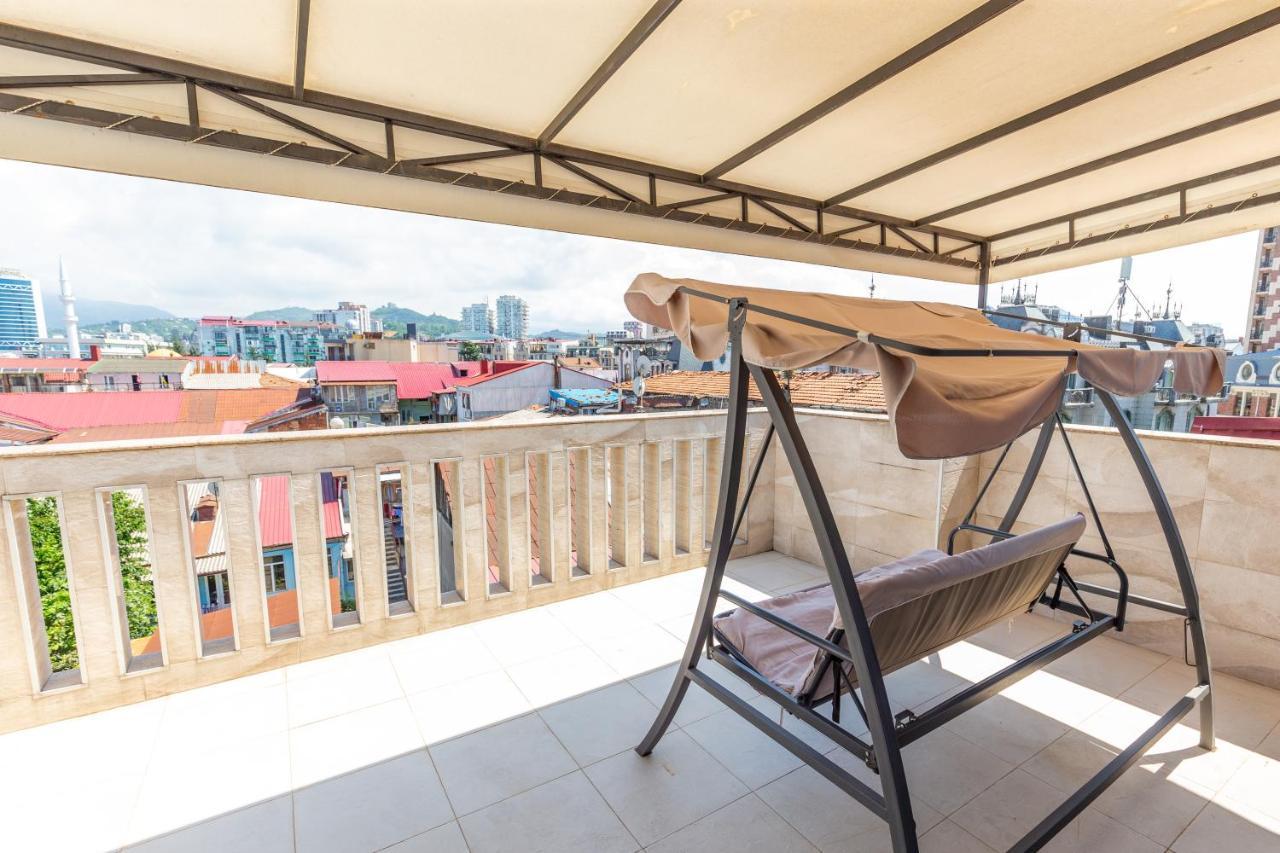 Hotel N16 Batumi Luaran gambar