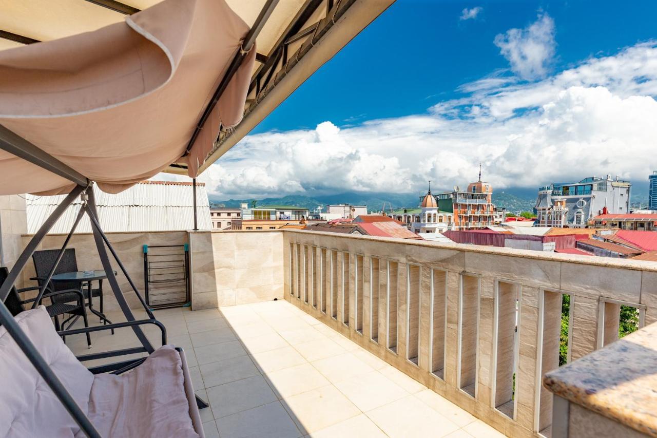 Hotel N16 Batumi Luaran gambar