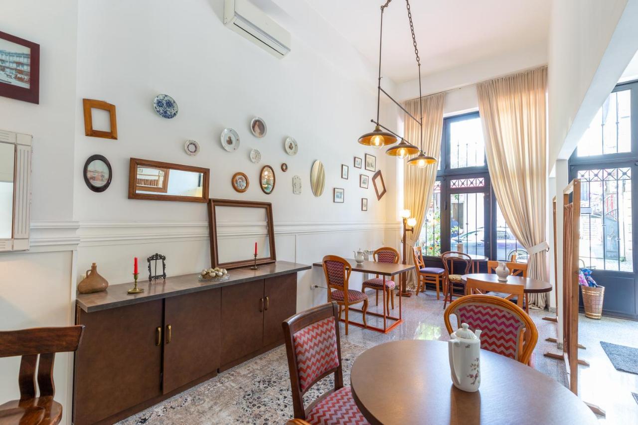 Hotel N16 Batumi Luaran gambar