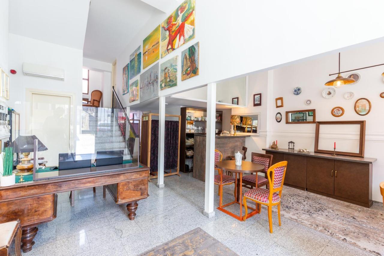 Hotel N16 Batumi Luaran gambar